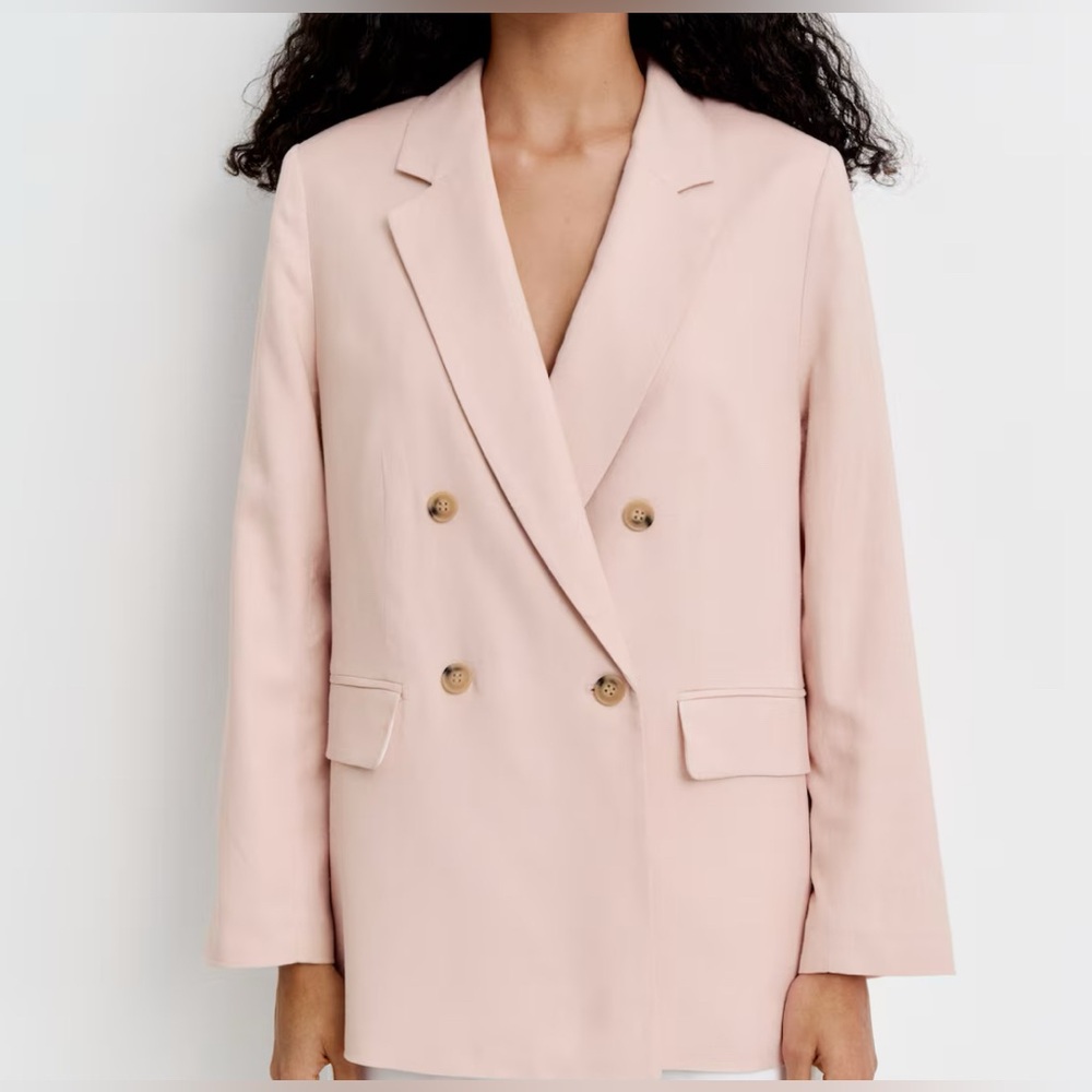 H&M Pink Blazer with Notched Lapels and Tailored Silhouette - Picture 4 of 10